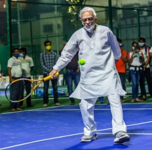 Eminent poet and lyricist, Gulzar Saab was seen playing a bit of tennis at the opening of the EMMA Sports Academy in Powai.