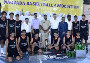 Mastan YMCA players are all smiles as they pose with the winners’ trophy and prizes along with the Chief Guests and Guests of Honour and other dignitaries.