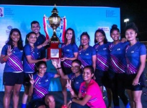 The victorious Central Railway women players are all smiles as they proudly pose with the ‘Champions’ trophy along with Sanjeev Kapoor, a famous Indian celebrity chef, entrepreneur and television personality