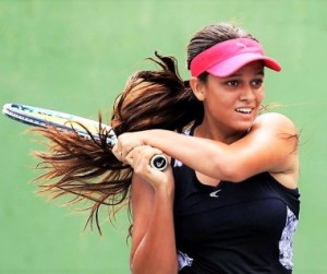 West Bengal’s Shreya Chakraborty scored a stunning 6-2, 4-6, 7-5 win against top seed Bhakti Parwani of Gujarat in a girls’ second round match of the MSLTA - Yonex Sunrise 12th Ramesh Desai Memorial CCI All India Nationals Under-16 (boys & girls) Tennis Tournament 2018.