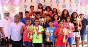 The best and the second best boys and girls in various age groups pose with GMAAA President Mr Zarir Baliwala (Ext.R)) and GMAAA Hon. Secretary Pradeep Divgikar and official Vinay Bhayani at the end of GAF-GMAAA Junior and Sub-junior Aquatic meet cum selection meet.